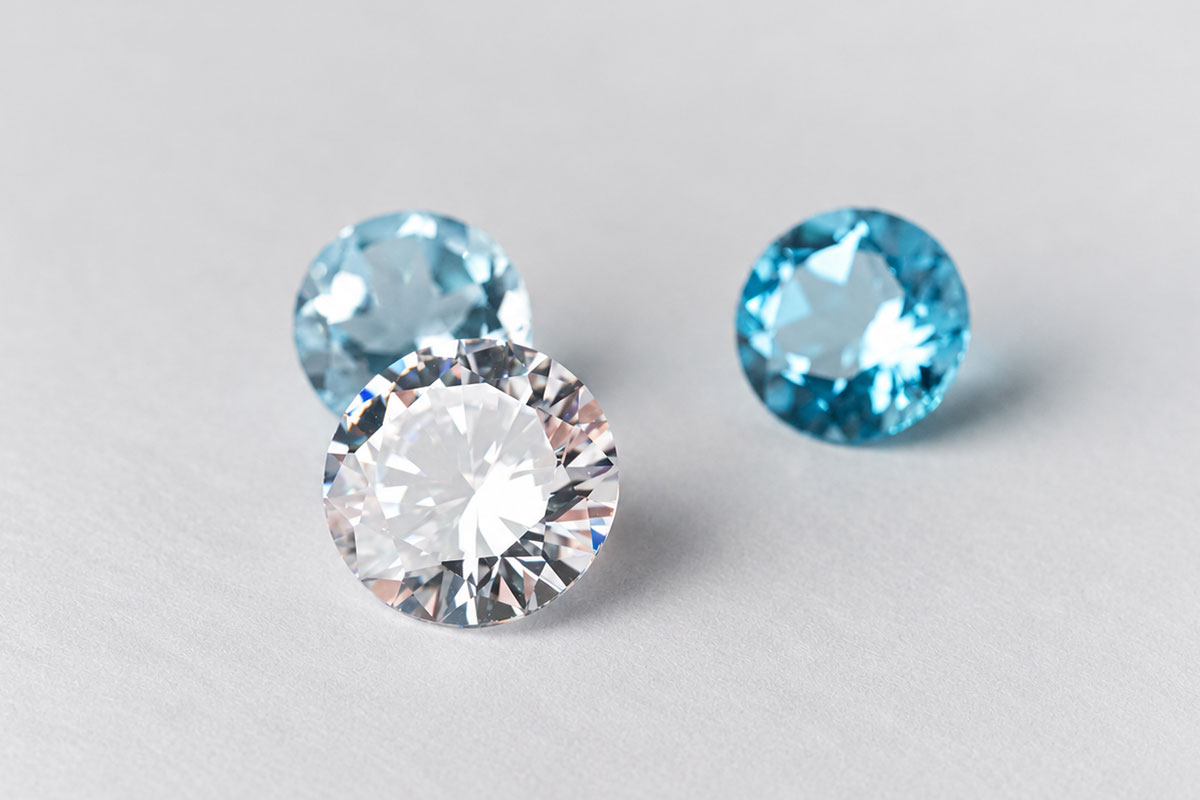 Cận cảnh các mặt cắt của pha lê Swarovski