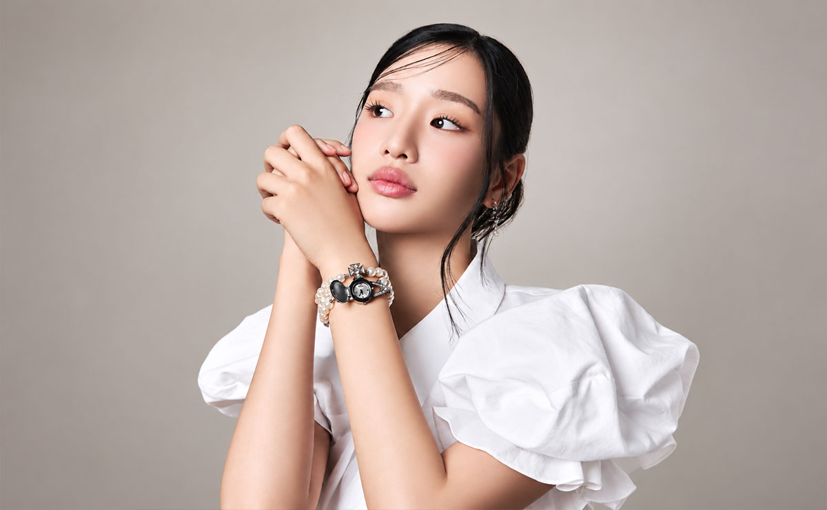 Vòng tay Vivienne Westwood chính hãng